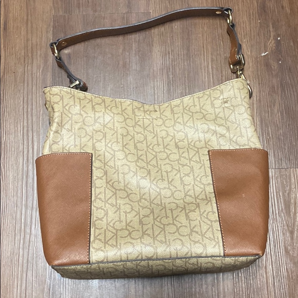 Calvin Klein Medium Brown Tote bag